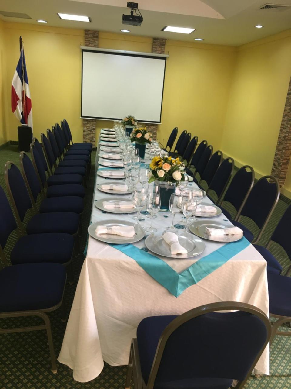 Hotel Novus Caoba Esperanza 外观 照片